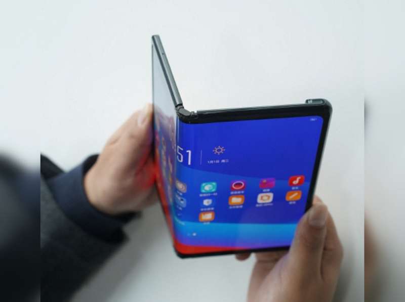 oppo-akan-meluncurkan-produk-terbarunya-dengan-layar-lipat-juni-mendatang