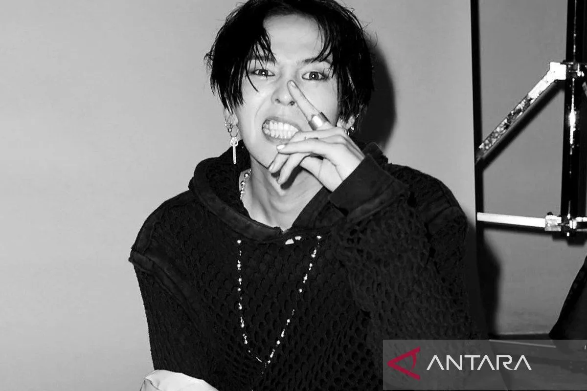 g-dragon-comeback-rilis-dua-lagu-baru-yang-langsung-jadi-perbincangan